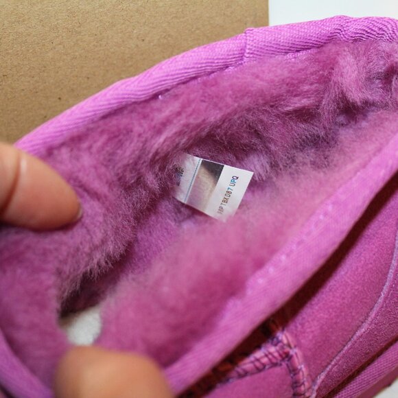 NIB UGG WOMEN'S ULTRA MINI SUEDE SHEARLING LINED BOOTS BRIGHT‎ PINK - Picture 6 of 9